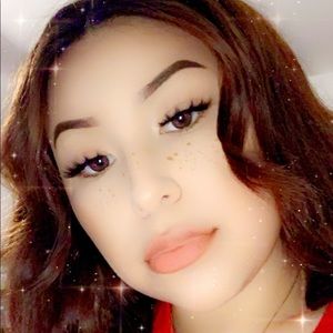 Meet your Posher, Anita